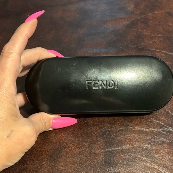 Fendi glasses - Picture 8 of 8